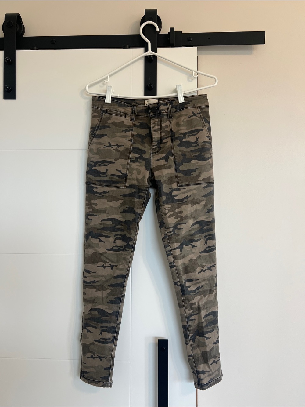 Sanctuary Olive & Khaki Camo Utility Pants